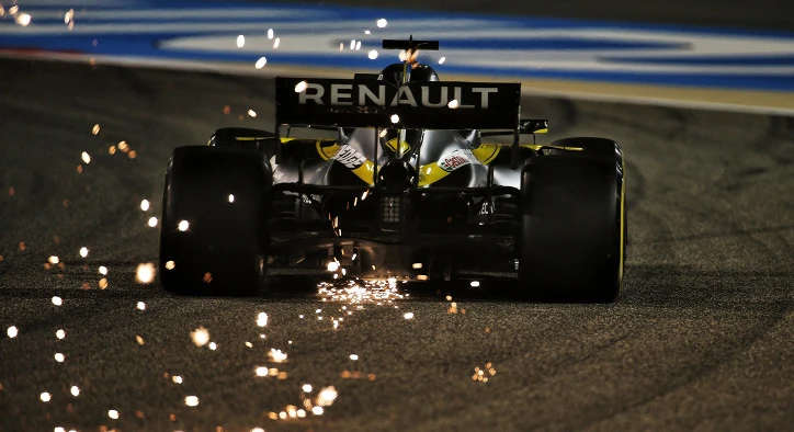 Formula 1 Bahreyn Grand Prix'ine Kazalar Damga Vurdu