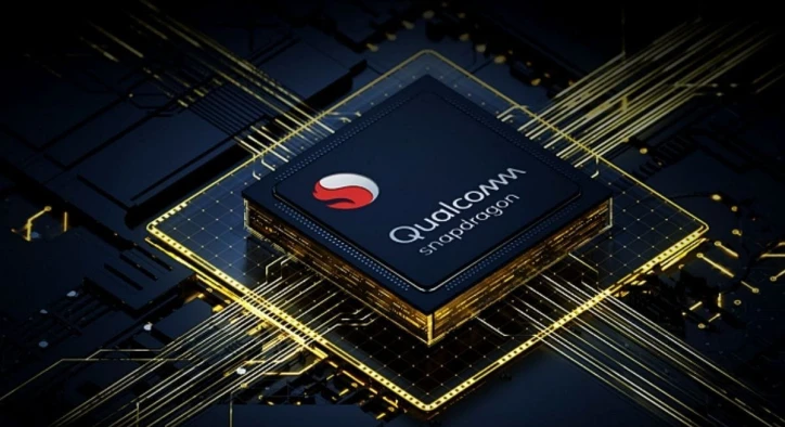 Samsung, Snapdragon 895'in Üretimini Yapacak