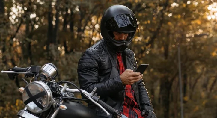 Apple: Motosiklet Titreşimleri iPhone’a Zarar Veriyor!