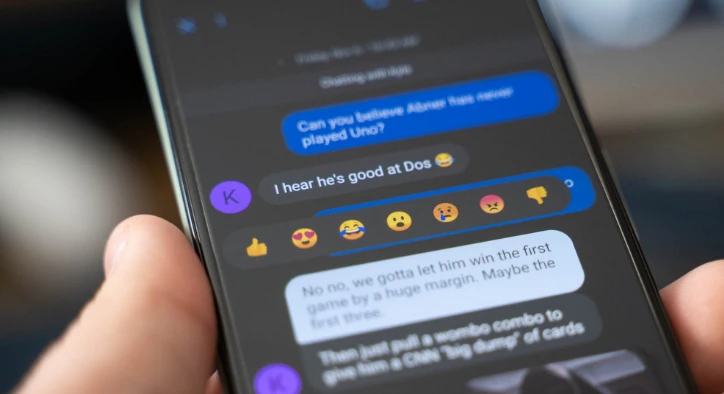 Google Mesajlar, iMessage Tepkilerini Emoji Olarak Gösterecek